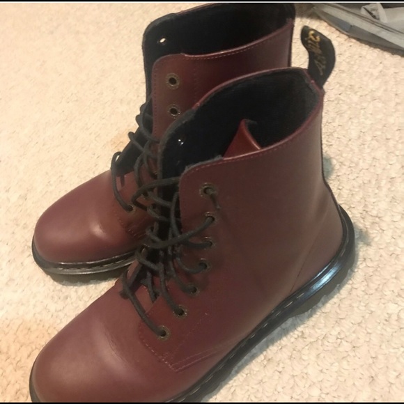 Dr. Martens Shoes - Doc Martens